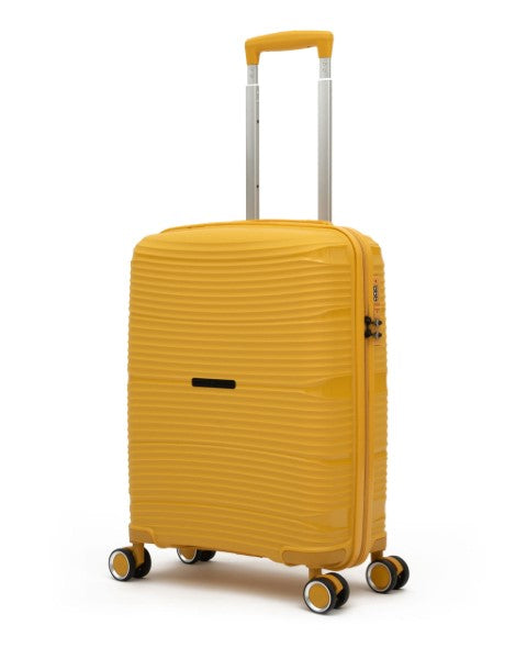 Qubed Data 3 Piece Suitcase Set