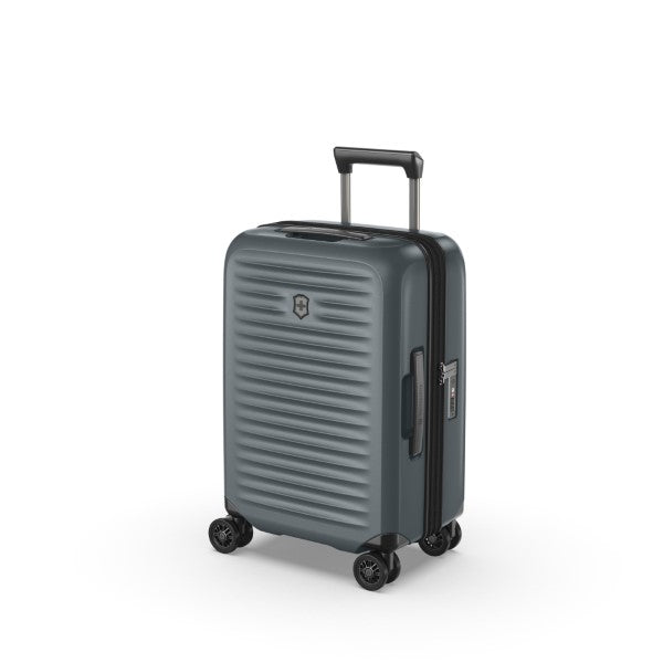 Victorinox Airox Advanced 55cm 4-Wheel Expandable Frequent Flyer Cabin Case