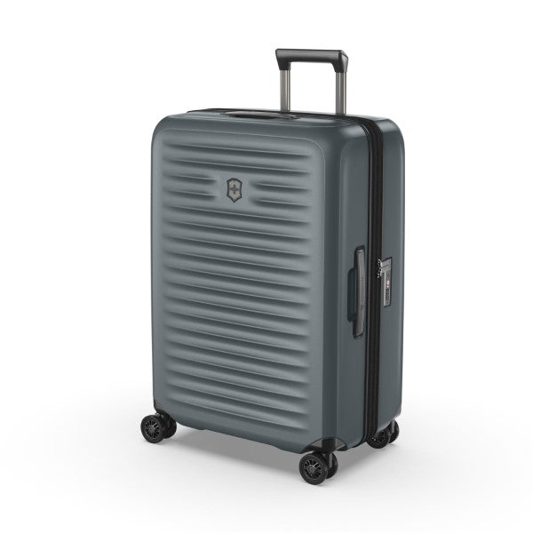 Victorinox Airox Advanced 69cm 4-Wheel Expandable Medium Suitcase