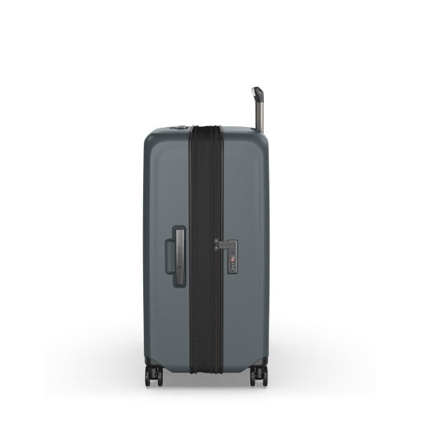 Victorinox Airox Advanced 75cm 4-Wheel Expandable Large Suitcase